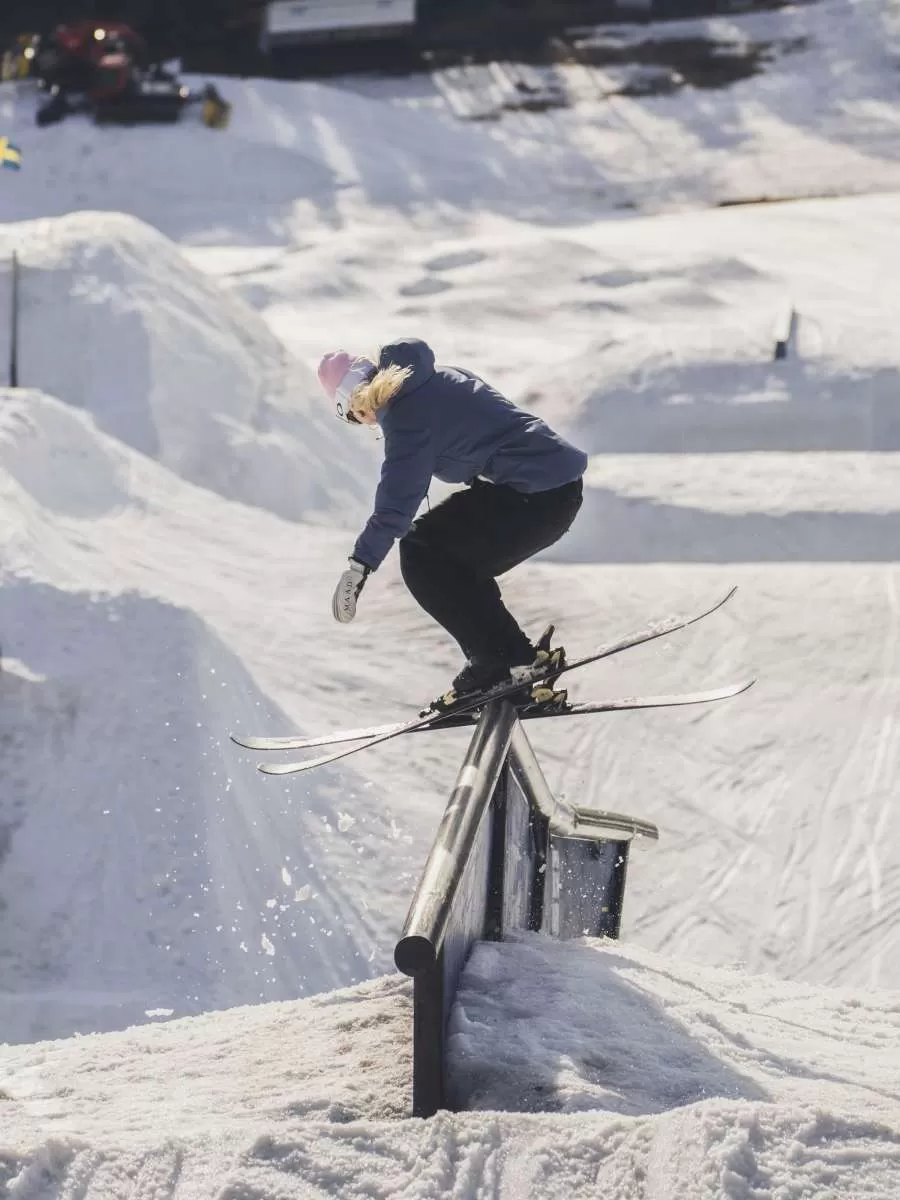 Armada Ladies ARW 96 Flat Ski 2022-2023 7 Armada Ladies ARW 96 Flat Ski 2022-2023 - Image 5